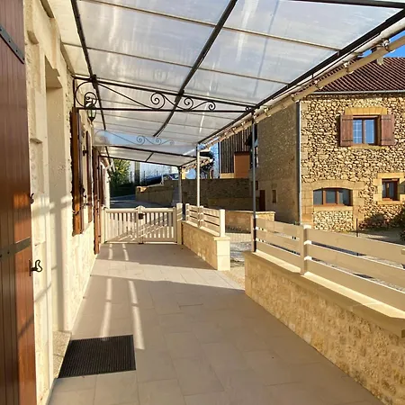 בית נופש Le Petit Grimaudou Capelou